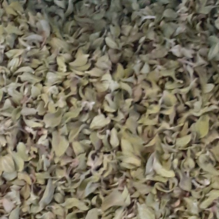 آویشن برگ شده ی بدون چوب و گرد و خاک حتی چوب خود محصول رو هم نداره محصولات خانگی درجه ی یک شیوا