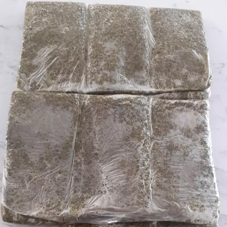 سبزی قورمه سبزی سرخ شده و امسالی و تازه نیم کیلویی ارسال به سراسر کشور