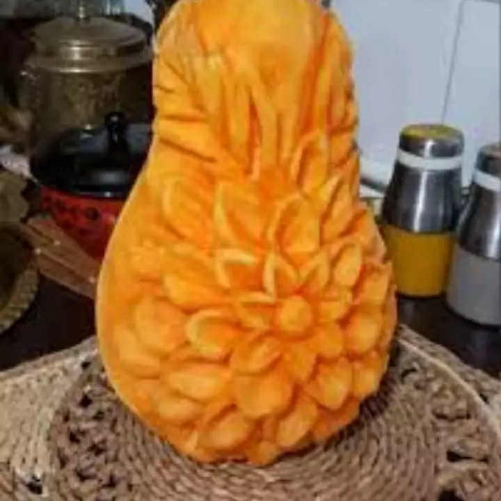 تزئین کدو حلوایی شب یلدا و قبول سفارش