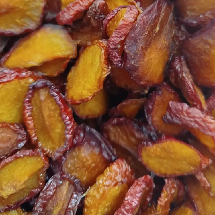 آلو شابلون خشک و درجه یک با طعم عالی محصولات خانگی و درجه یک شیوا